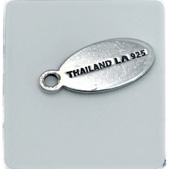 .LA Sterling Silver Extraordinary Life Oval Pendant - Picture 3 of 3